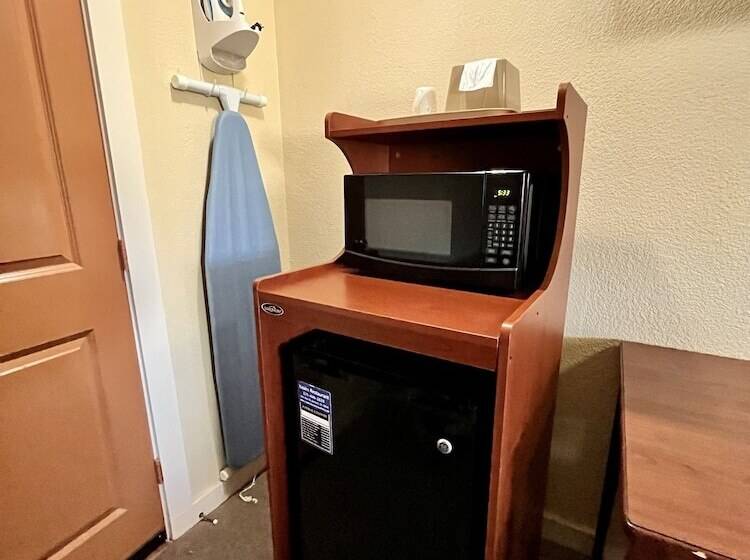 Sun Valley Motel Junction