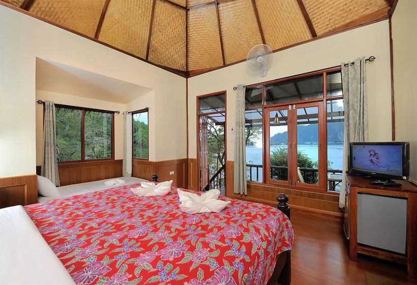 Sunwaree Phi Phi Resort