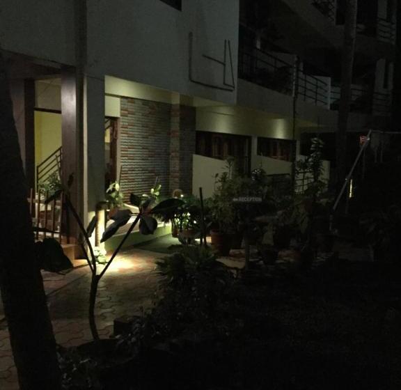 The Ocean Park Beach Resort