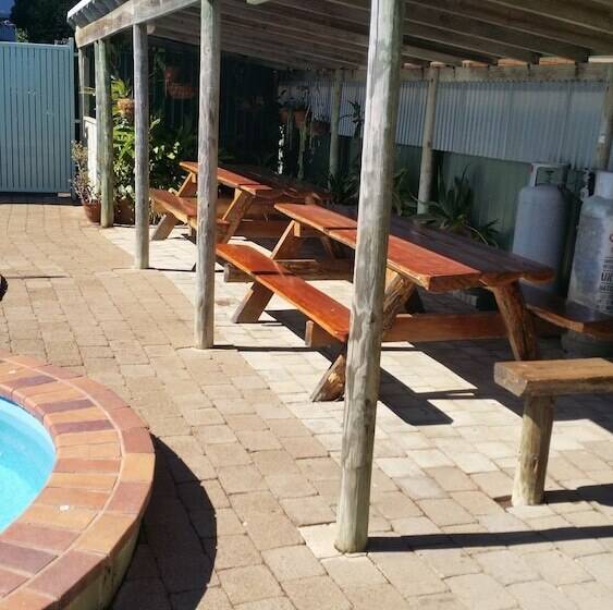 Tradewinds Apartments