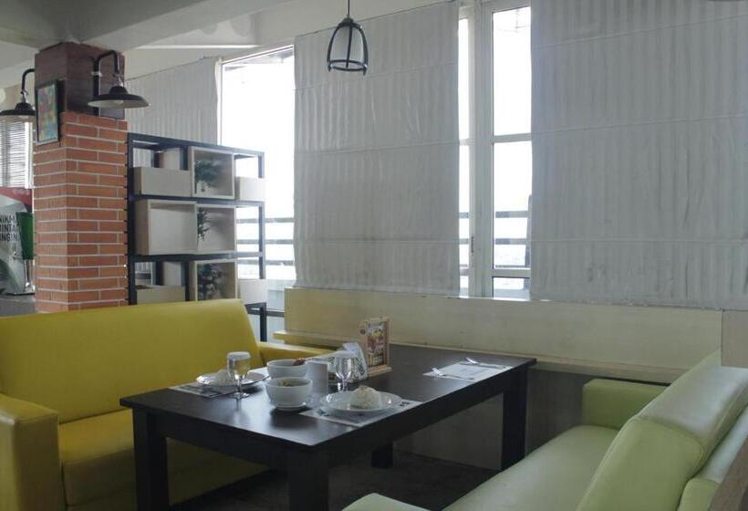 Transera Hotel Pontianak