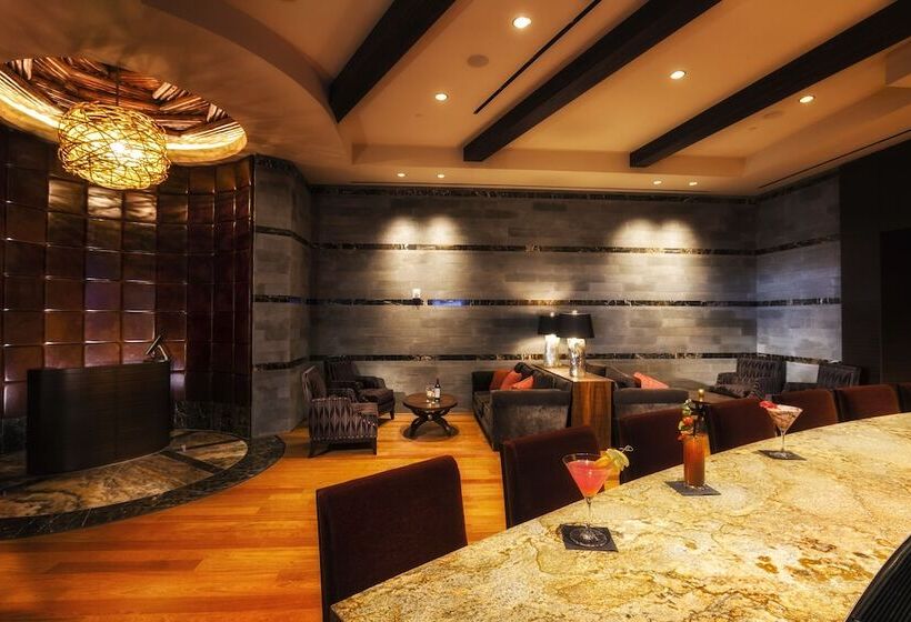 Twin Arrows Navajo Casino Resort