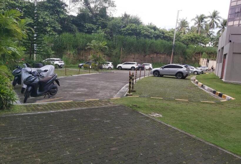 Affordable Tagaytay Monteluce 2 Br Loft With Pool 81