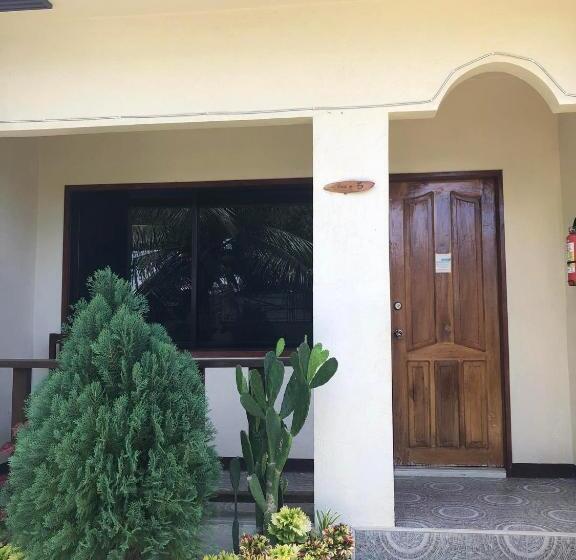 Hostel Amk Traveller S Hub