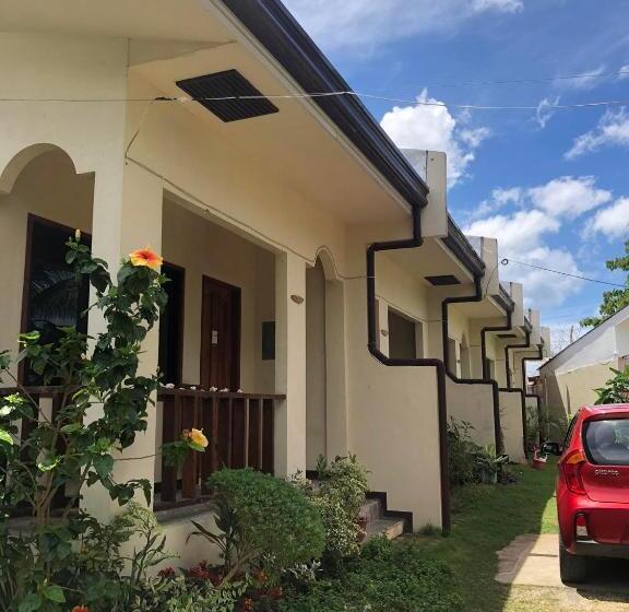 Hostel Amk Traveller S Hub