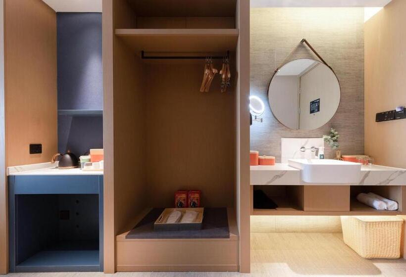 Atour Hotel Qingdao Cbd Hangzhou Road