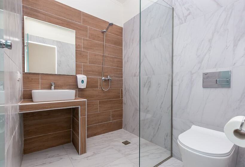 فندق Aqua Luxury Suites By Estia