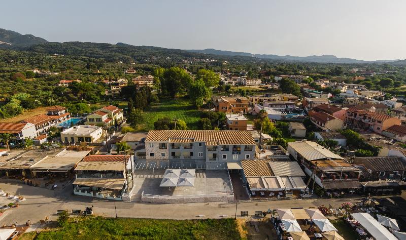 فندق Aqua Luxury Suites By Estia