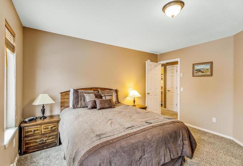 فندق Aspen Village 84