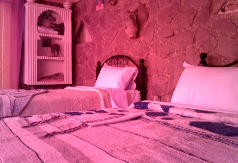 ホテル Auberge Imine Taghya