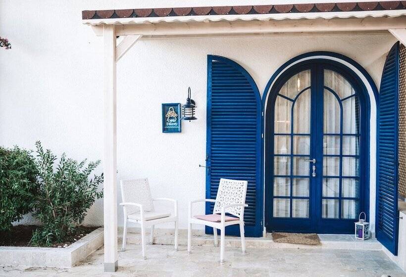 هتل Büyükada Loc Ada