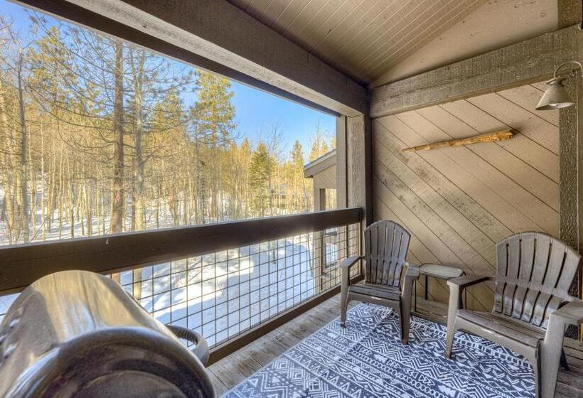 호텔 Great Northstar Condo