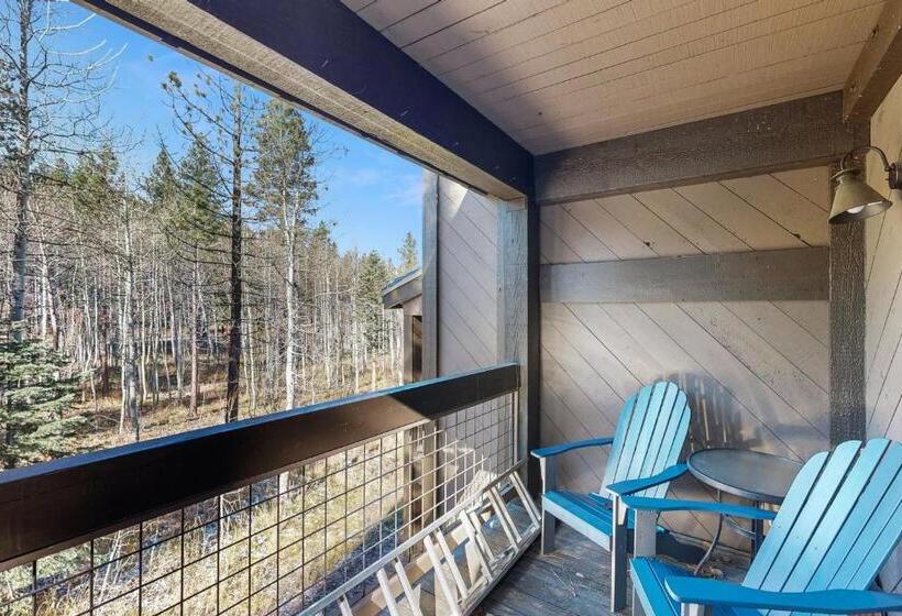 호텔 Great Northstar Condo