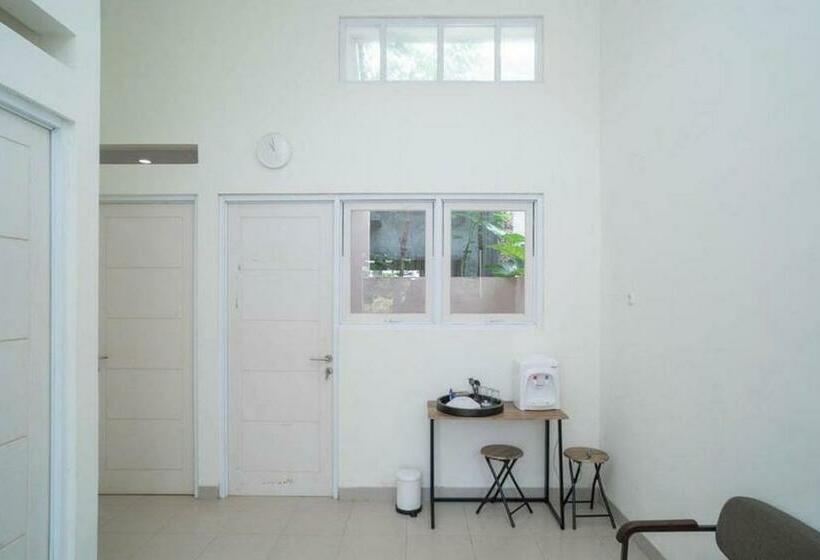 호텔 Koolkost At Batutulis Bogor 2