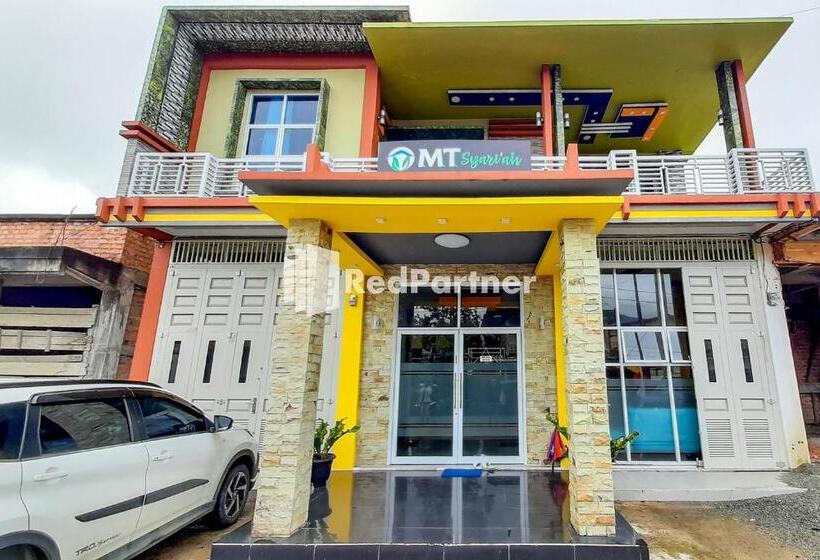 فندق Mt Syariah Homestay Kerinci Redpartner