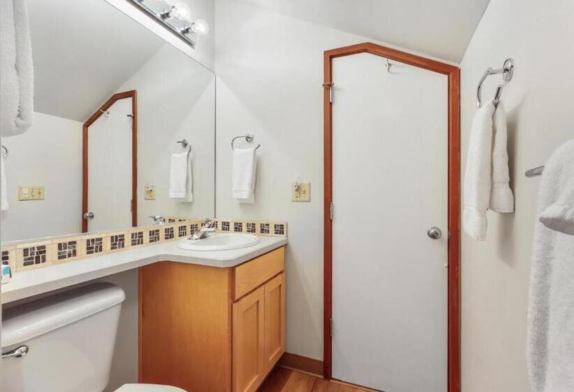 هتل Mt View 30 | Discover Sunriver