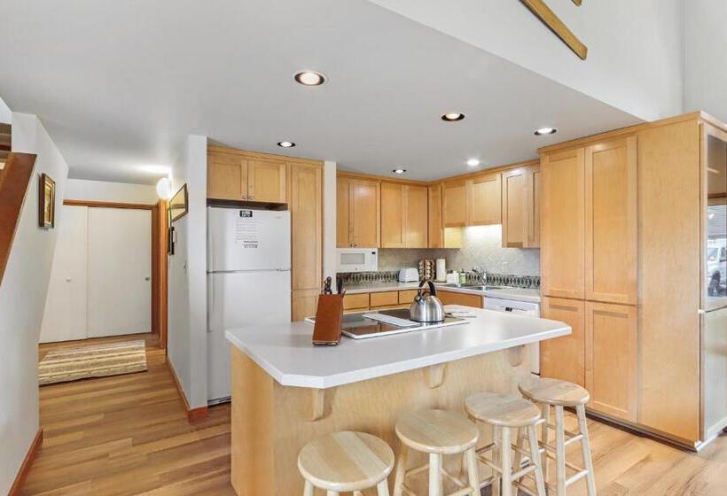 هتل Mt View 30 | Discover Sunriver