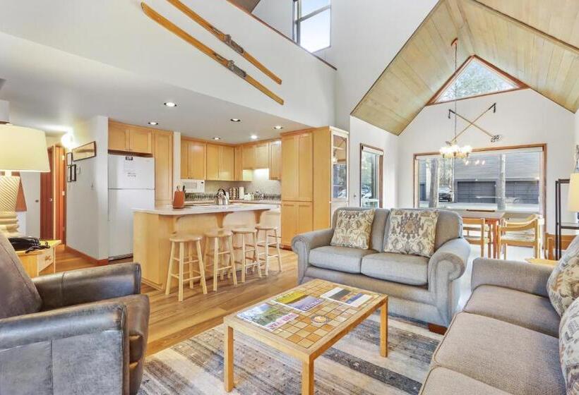 هتل Mt View 30 | Discover Sunriver