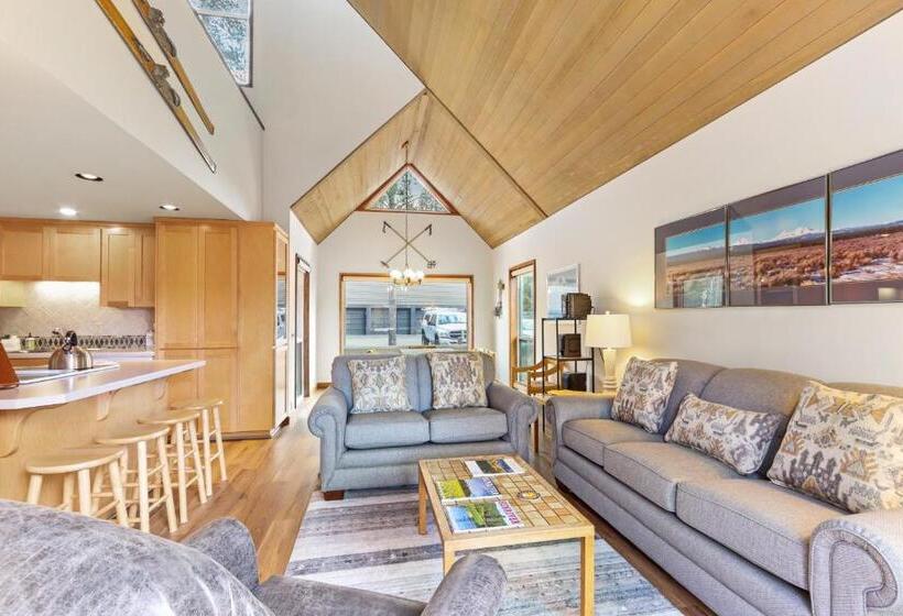 هتل Mt View 30 | Discover Sunriver