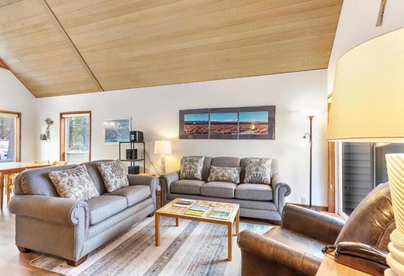 هتل Mt View 30 | Discover Sunriver