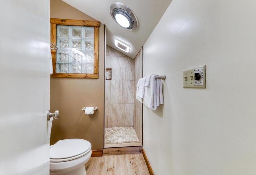 هتل Mt View 33 | Discover Sunriver