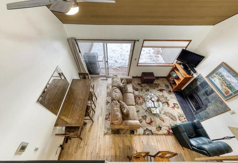 هتل Mt View 33 | Discover Sunriver