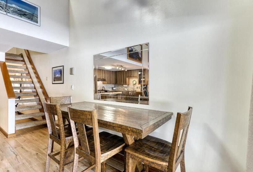 هتل Mt View 33 | Discover Sunriver