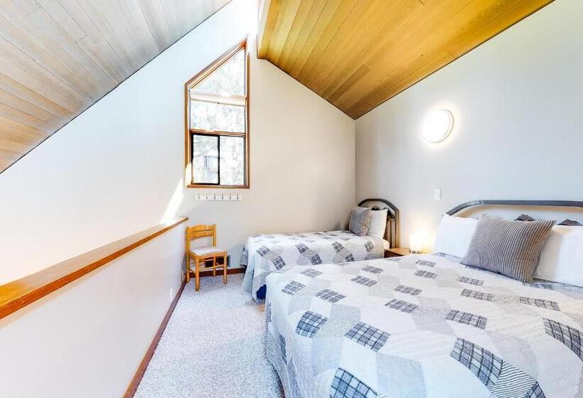 בית מלון כפרי Mt View Condo 22 | Discover Sunriver