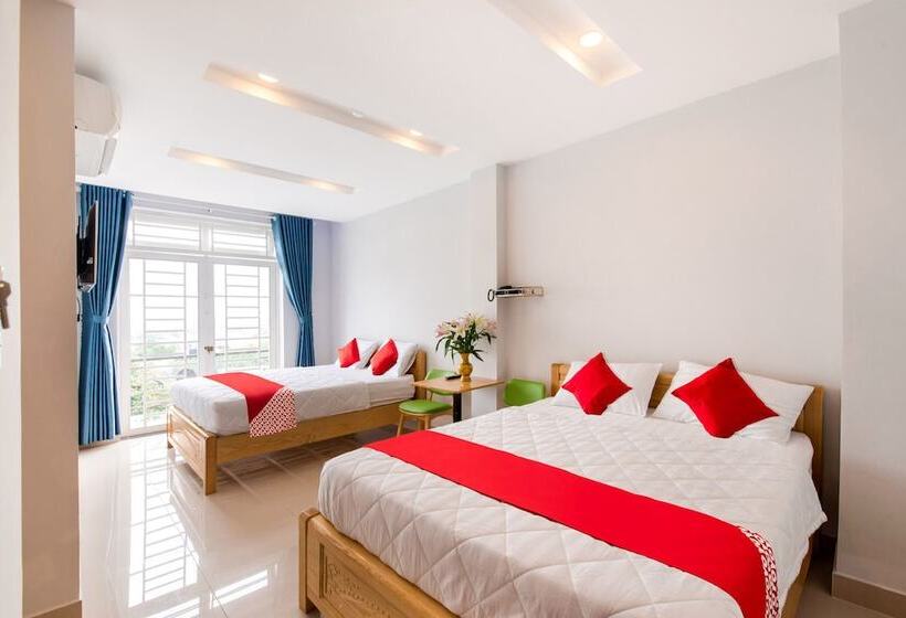 Hotel Oyo 91097  Atika