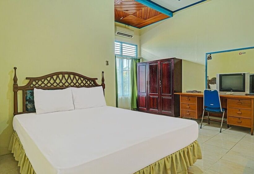 Hotel Oyo 91097  Atika