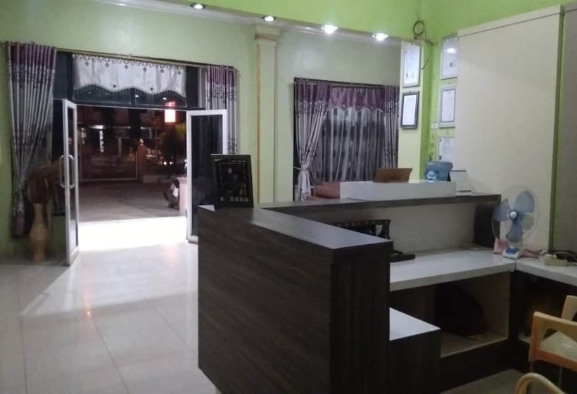 Hotel Oyo 91097  Atika