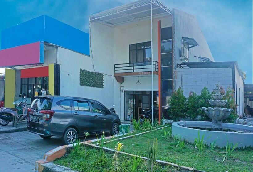 Отель Oyo 91432 Dalle 5151 Jeneponto