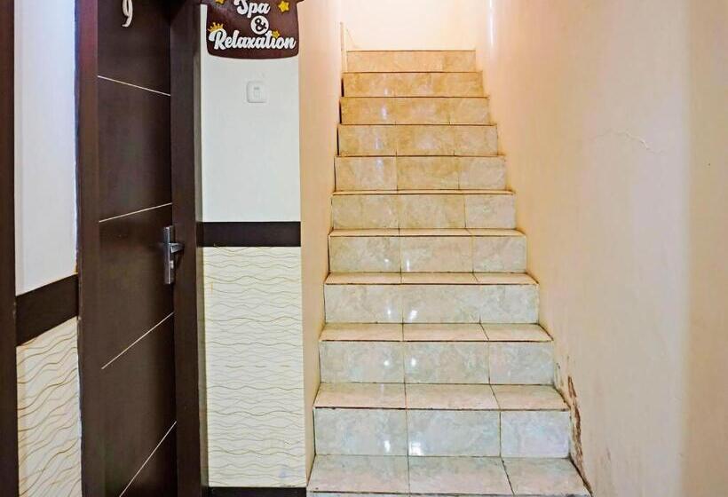 Отель Oyo 91432 Dalle 5151 Jeneponto