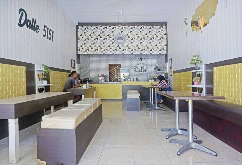 Отель Oyo 91432 Dalle 5151 Jeneponto