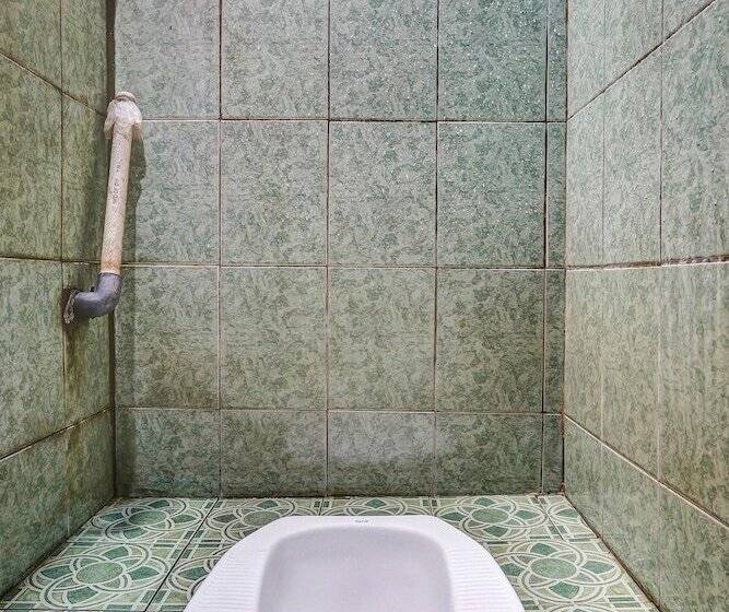 ホテル Oyo Homes 91128 Desa Wisata Lebakmuncang Ciwidey Syariah