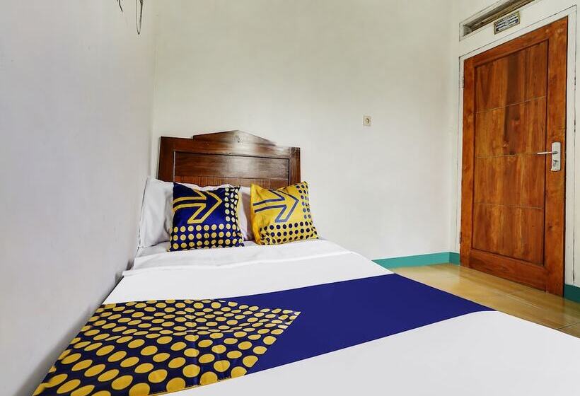 ホテル Oyo Homes 91128 Desa Wisata Lebakmuncang Ciwidey Syariah