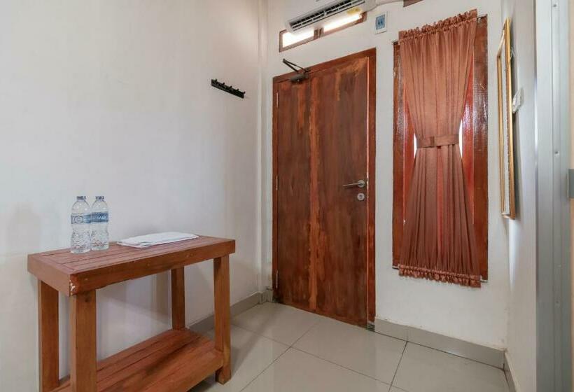 Отель Reddoorz Syariah Near Jakabaring Sport City Palembang