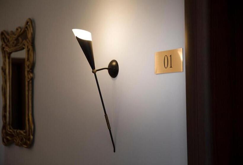 هتل Residenz Selena