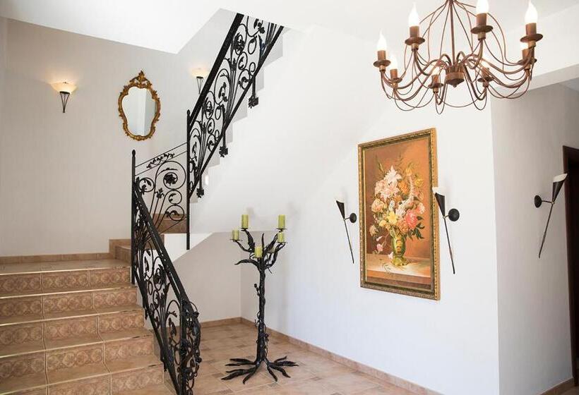 هتل Residenz Selena