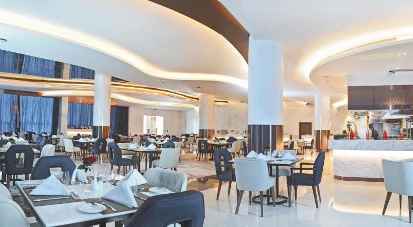 هتل Royal M Al Aqah Beach Resort By Gewan