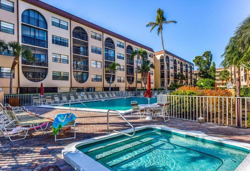 فندق Sand Dollar