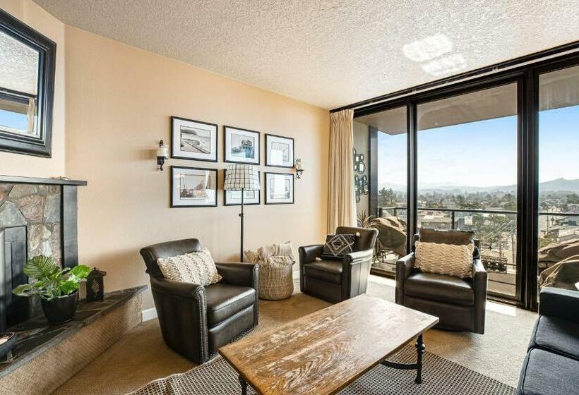 בית מלון כפרי Sand & Sea: Coastal Cove