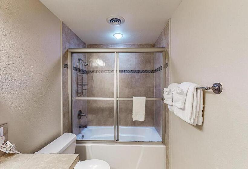 فندق Sand & Sea: Paradise On The Prom