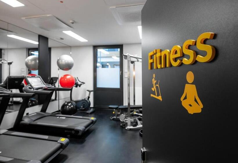 Staycity Aparthotels Frankfurt Airport