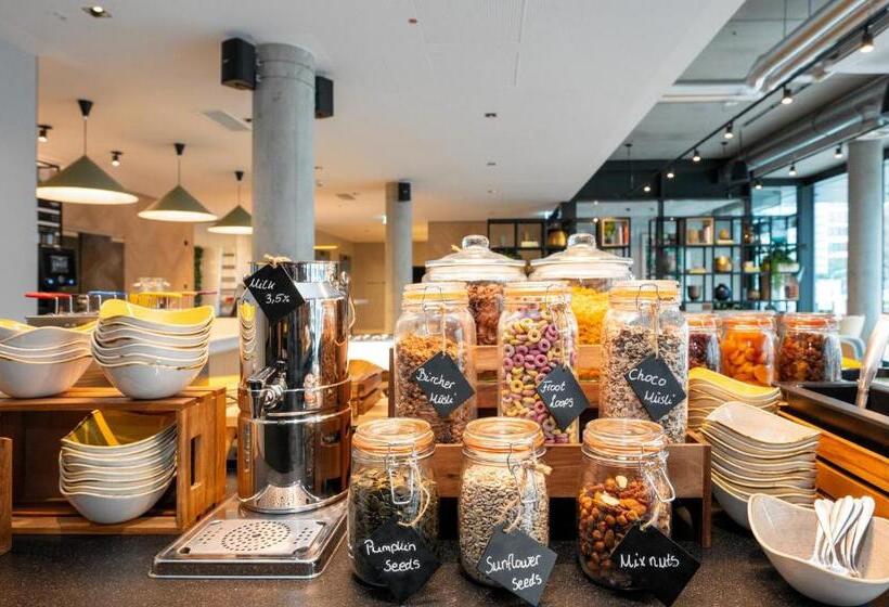 Staycity Aparthotels Frankfurt Airport