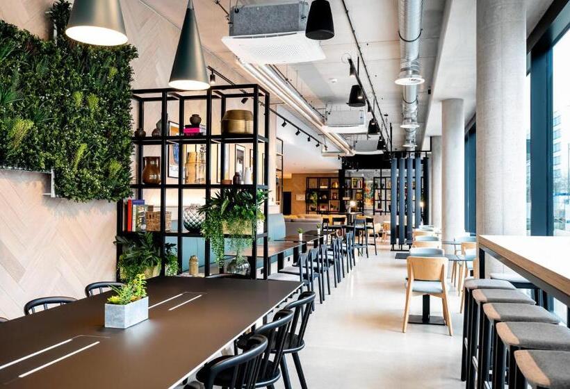 Staycity Aparthotels Frankfurt Airport