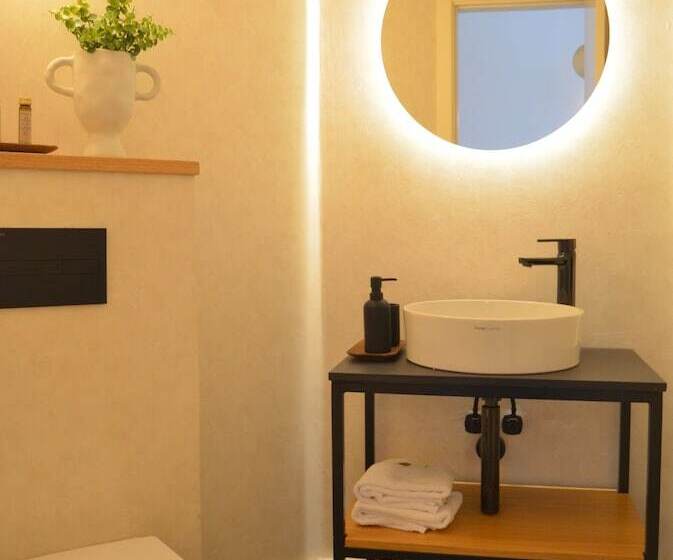 هتل Toctoc Suites Olof Palme