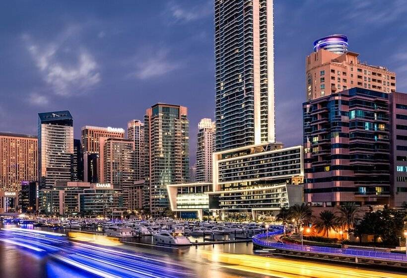 ホテル Vida Dubai Marina & Yacht Club