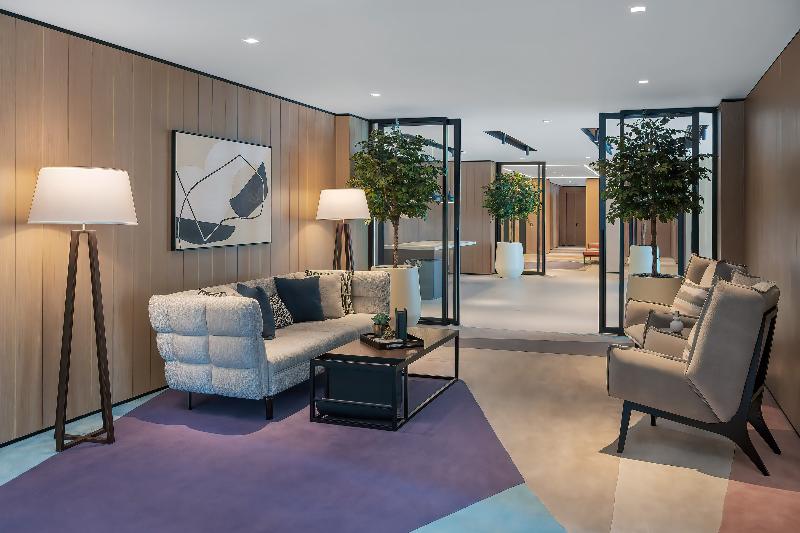 ホテル Vida Dubai Marina & Yacht Club