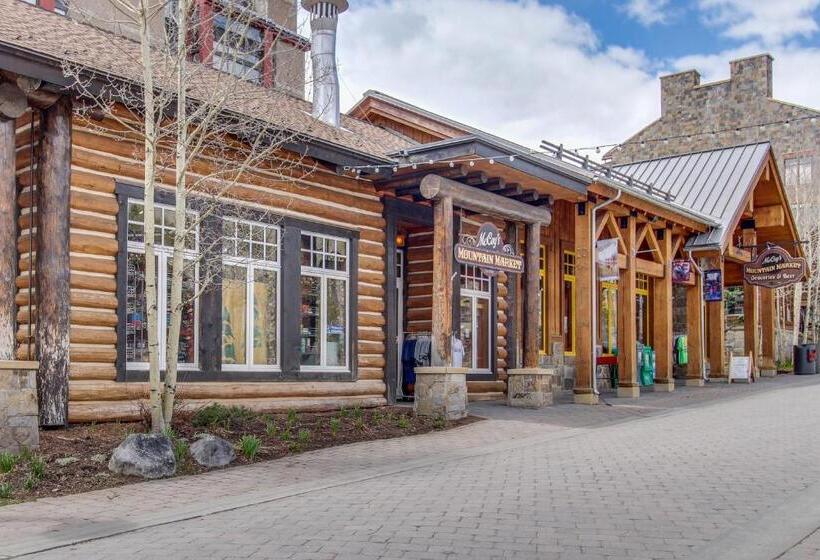 酒店 Village Square Condo #631